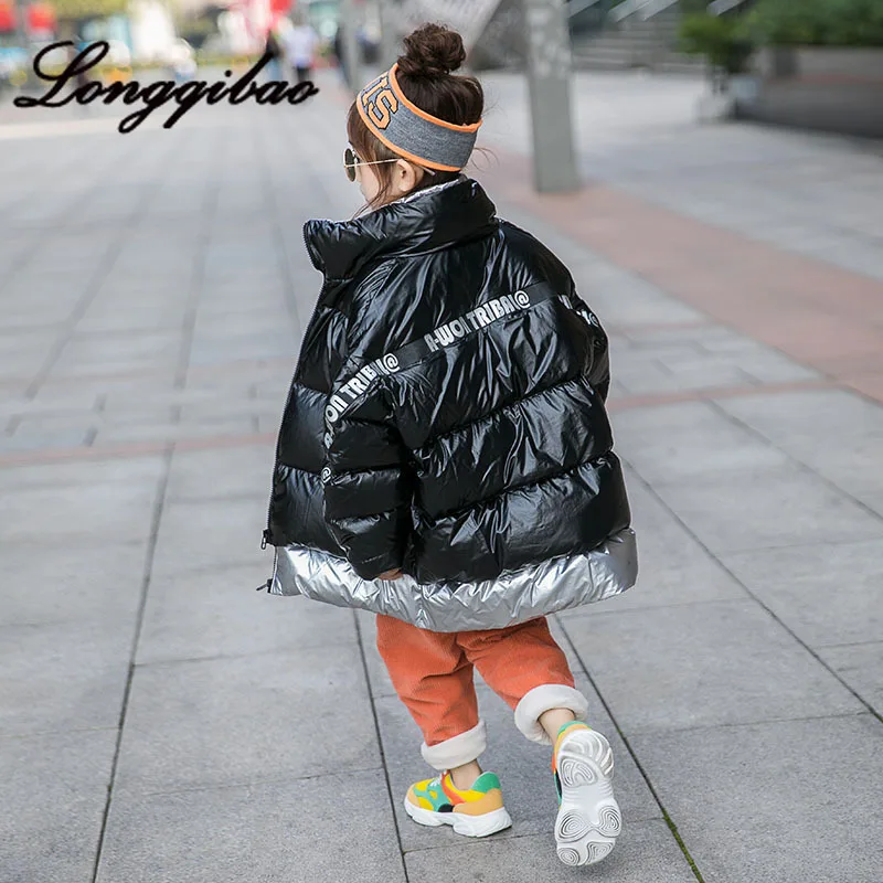 Хлопковый пуховый костюм с длинными рукавами для маленьких девочек Новинка года, зимний детский костюм в Корейском стиле Толстая хлопковая куртка для крупных детей