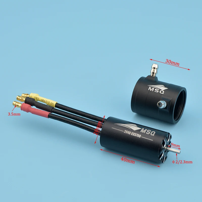 Moteur brushless 2440 4700KV pour bateau RC, avec dissipateur thermique et fils de connexion.