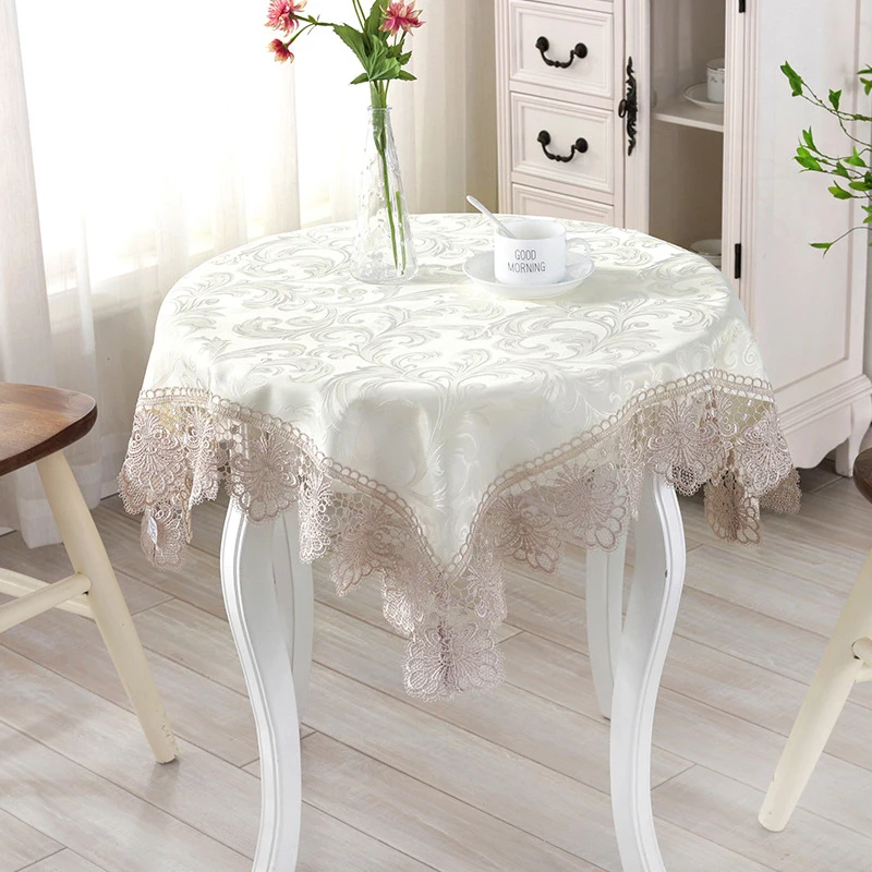 С вышивкой из кружев кроше с скатерть элегантные женские туфли в европейском