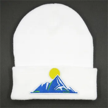 

Cotton iceberg embroidery Thicken knitted hat winter warm hat Skullies cap beanie hat for kid men and women 387