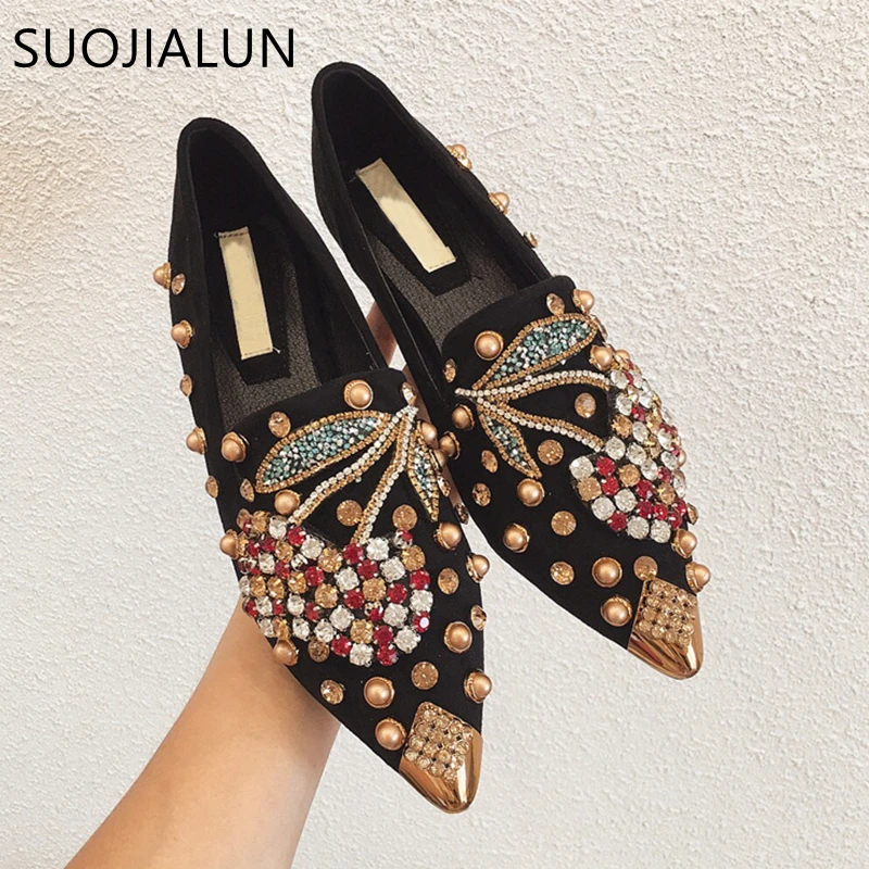 

SUOJIALUN Fashion Brand Women Flat Shoes Bling Rhinestone Spring Female Metal Pointed Toe Casaul Shoes Slip On Ballet Loafers Sh