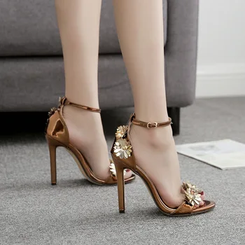 

2020 Flower Summer Fish Mouth Handmade Flowers Simple Sexy Women's Fashion high-heeled Sandals