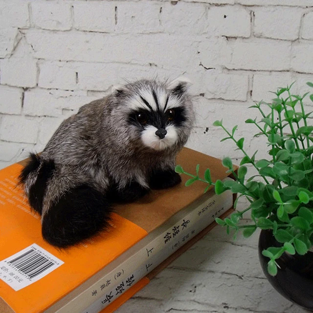 Simulation 3D Raccoon Furry Animal Model Toy Art Craft Desktop Decor Photo Props 3