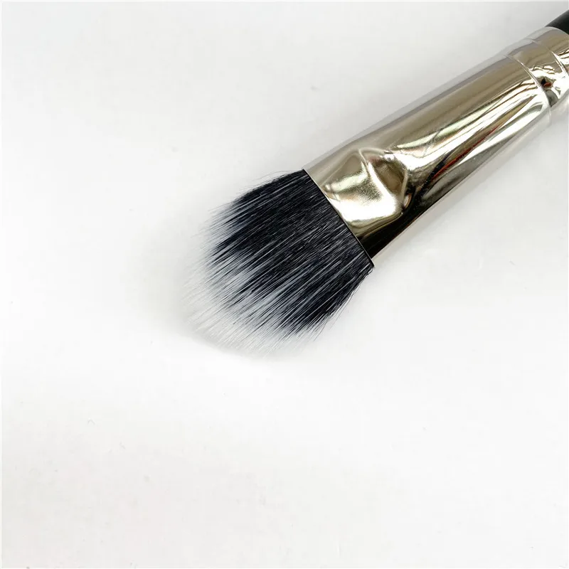 Duo Fibre Foundation/консилер/минерализованная кисть 132 безупречно равномерно отделка
