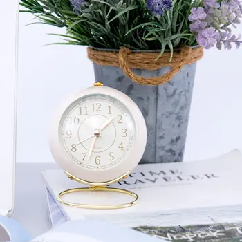 

Creative Quartz Alarm Clock Simple Clocks Student Cute Electronic Small Alarm Clocks Home Decoration with night light