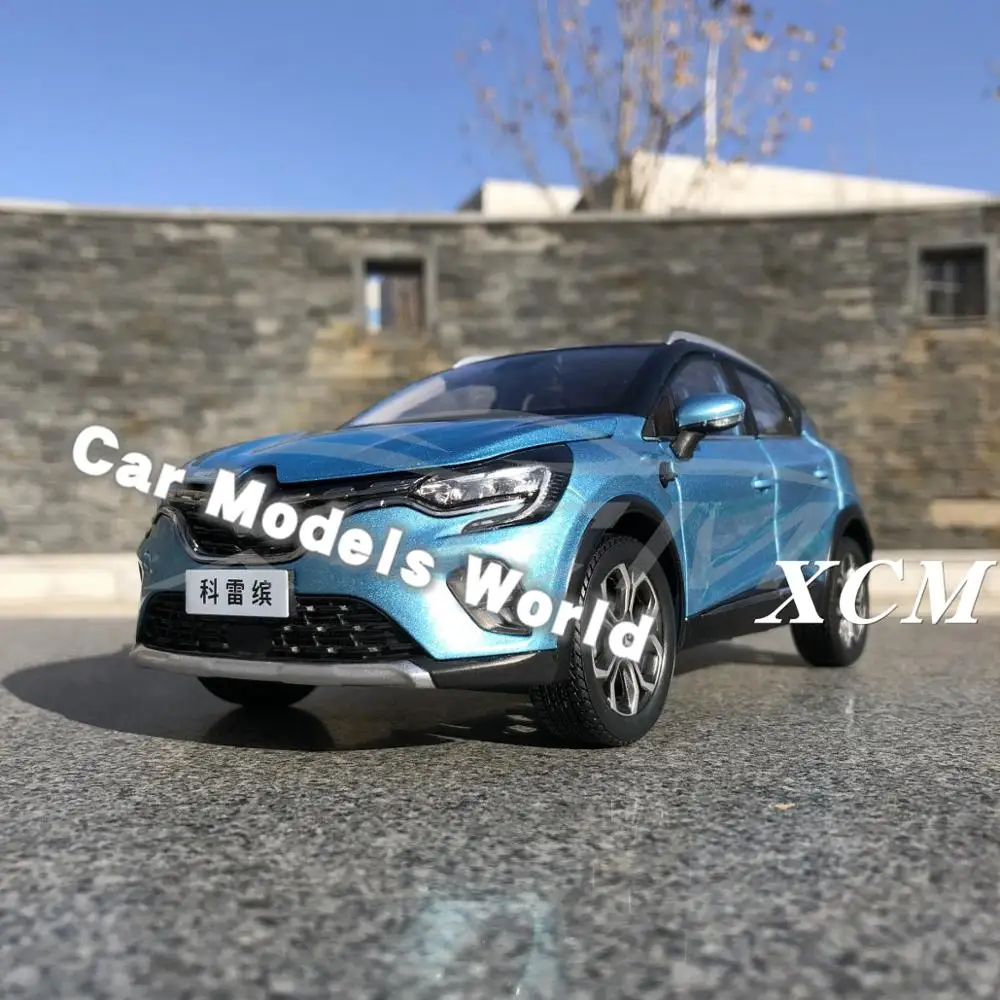 Литая модель автомобиля для CAPTUR Captur 1:18 + маленький подарок! | Игрушки и хобби