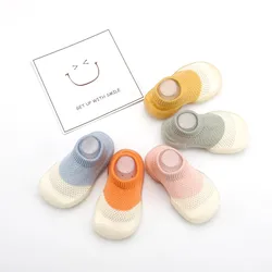 Chaussures chaussettes à fond souple pour bébés, respirantes, en maille, pour enfants, nouvelle collection été 2022 
