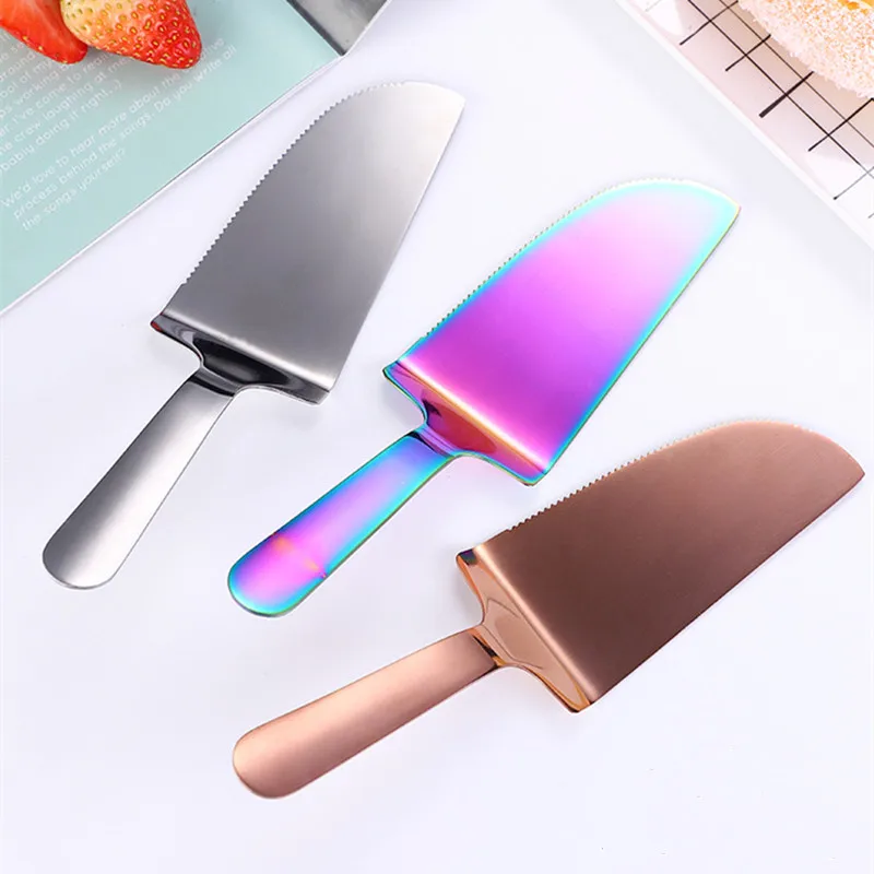 Description Picture 6 of itemStainless Steel Large Triangular Cake Spatula Pizza Pie Shovel Cookies Bread Cutter Home Pastry Baking Tools Kitchen Accessories
