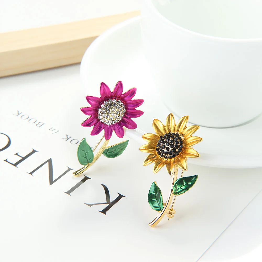 

Sunflower Enamel Pins Brooch Elegant Women Banquet Brooch Lapel Pin Clothes Accessories Gift Jewelry