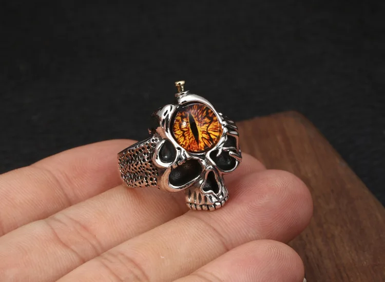 11059951219_2092824473