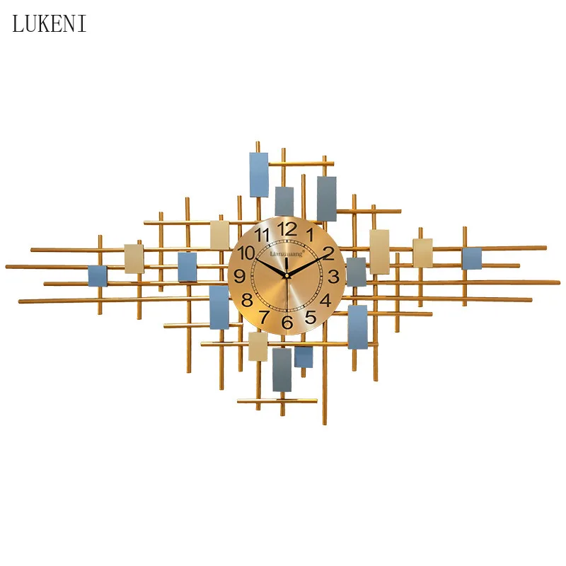 

Настенные часы в скандинавском стиле для гостиной, дивана, задний фон для телевизора, беззвучный атмосферный свет, роскошные модные настенные часы