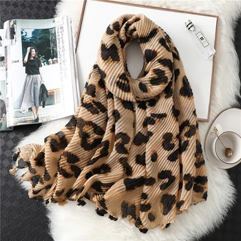 

Female Crinkle Hijab Scarf Cotton Women Winter Scarf Leopard Print Pashmina Shawls Wraps Tassel Lady Scarfs 2020 Fashion