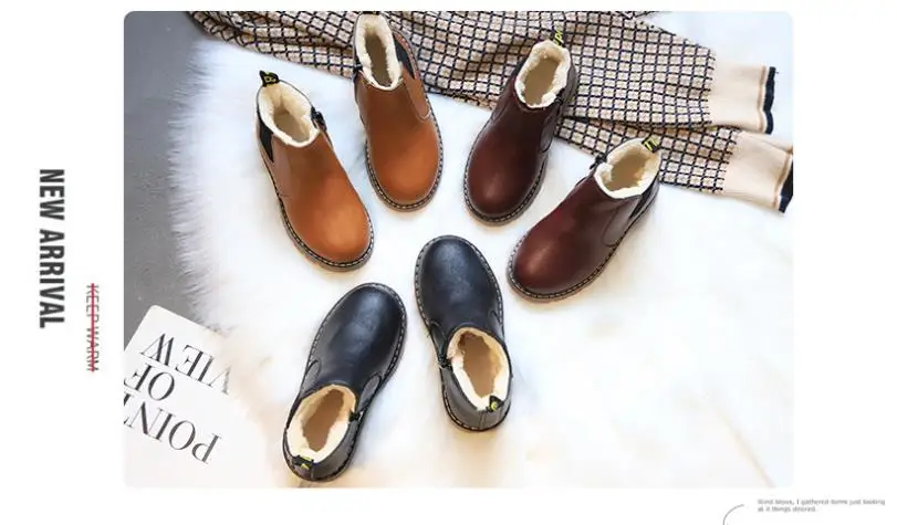 Детская зимняя кожаная плюшевая обувь для мальчиков; ботинки для малышей; Модные Ботинки martin с мехом; детские мягкие уличные ботинки для девочек