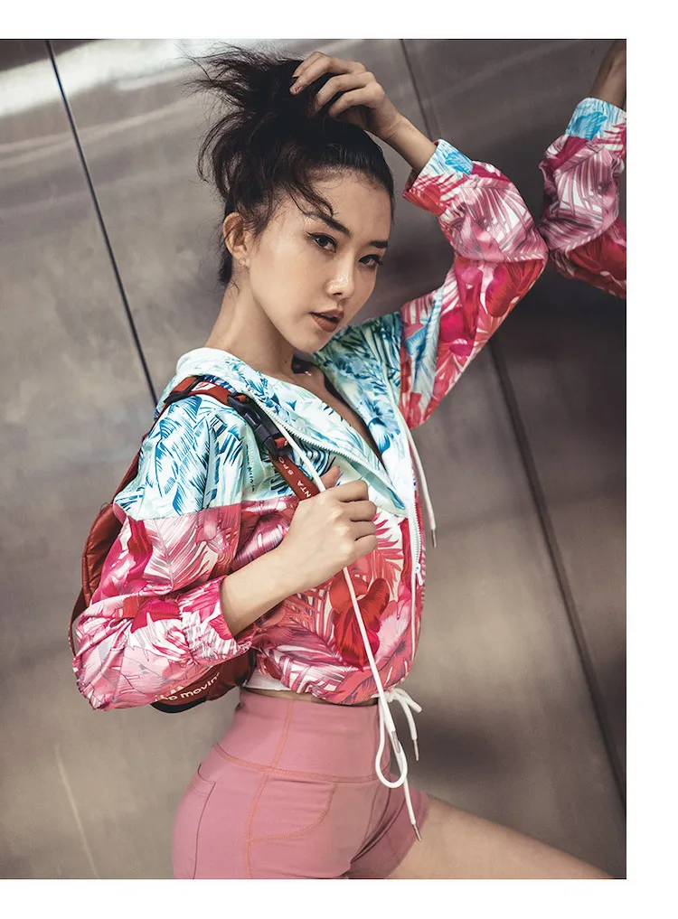 11813998749_635446319-1