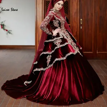

Vintage Muslim Burgundy Wedding Dress Long Sleeve Ball Gown Arabic Indian Wedding Gown High Neck Beaded Velvet Satin robes 2020