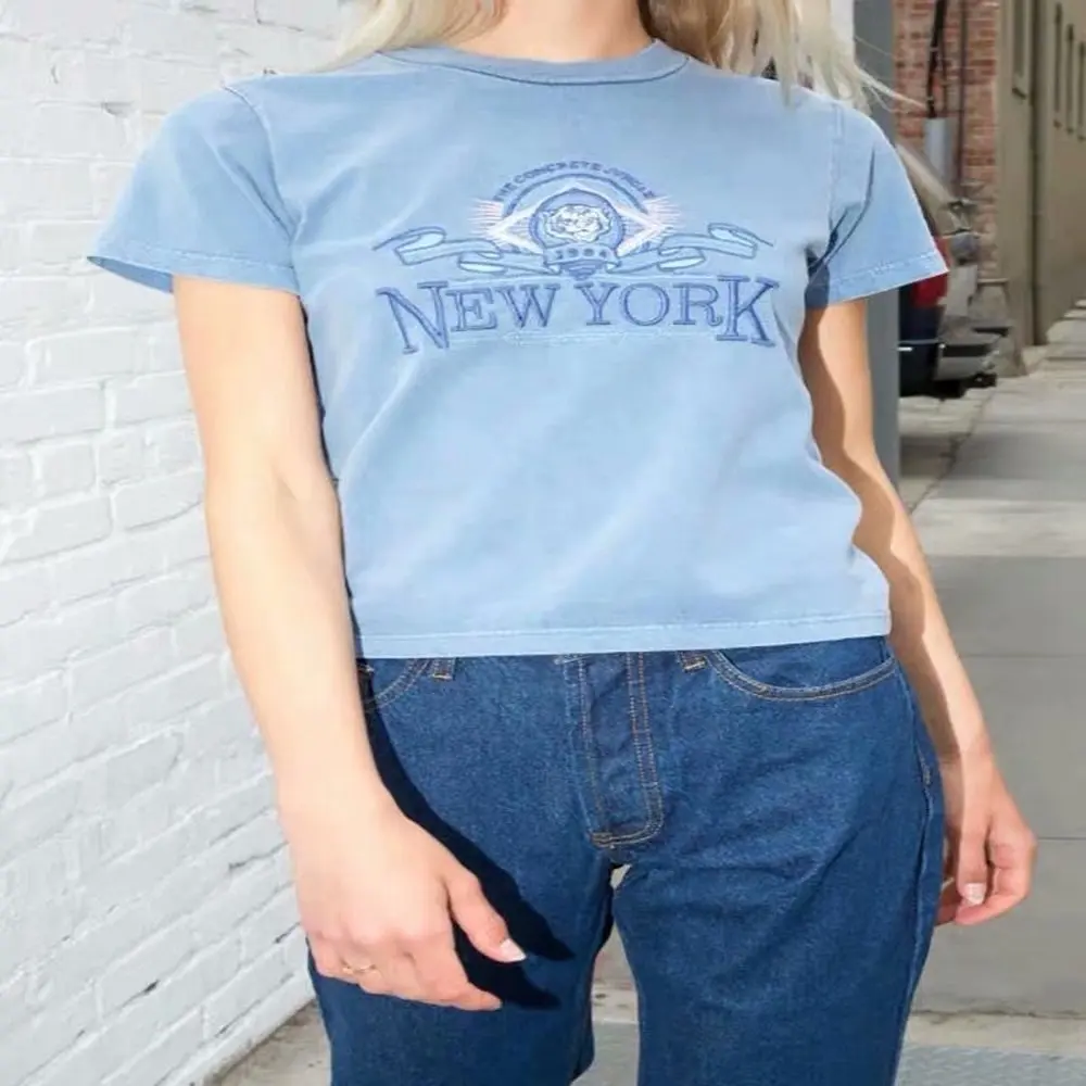 

2020 Летняя женская белая хлопковая Футболка с вышивкой и круглым вырезом, женская уличная одежда, футболки с коротким рукавом, повседневная женская одежда