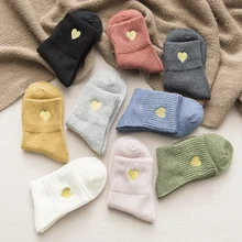 Длинные носки с вышитыми сердечками и сердечками; зимние теплые женские модные хлопковые носки; женские блестящие носки в стиле Харадзюку для девочек; Calcetines Mujer