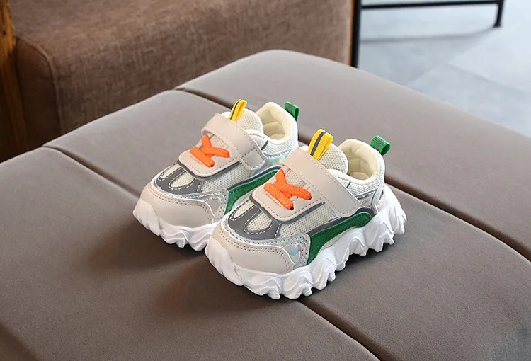 13132141686_1245930263