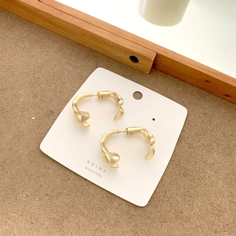 SRCOI Fashion C Shape Irregular Metal Hoop Earring Korea Simple Gold Silver Color Curved Matte Alloy Open Hoop Earrings Women