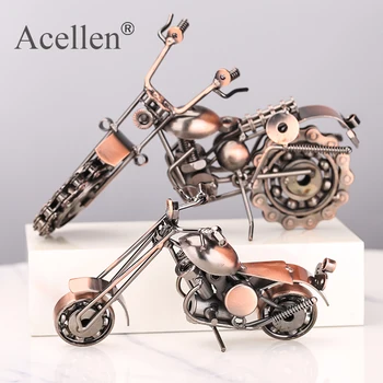 

Motorcycle Model Retro Motor Figurine Metal Decoration Handmade Iron Motorbike Prop Vintage Home Destop Decor Kid Toy