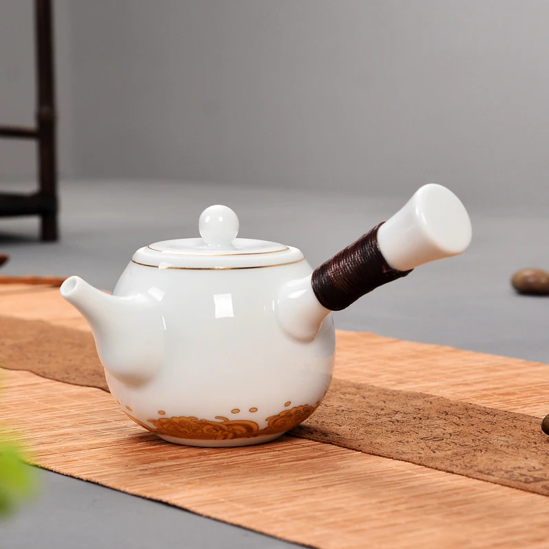 

Chinese blue and white porcelain teapot tea maker ceramic Kung Fu tea set side ironing single handle kettle Pu'er tea pot