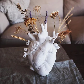 Żywica anatomiczny kształt serca wazon Art Style szkic rzeźba ludzkie serce kształt doniczka tatuaże do ciała rzeźba dekoracja stołu tanie i dobre opinie CN (pochodzenie) Nowoczesne Z żywicy Wazon na stolik Heart Shape Vase