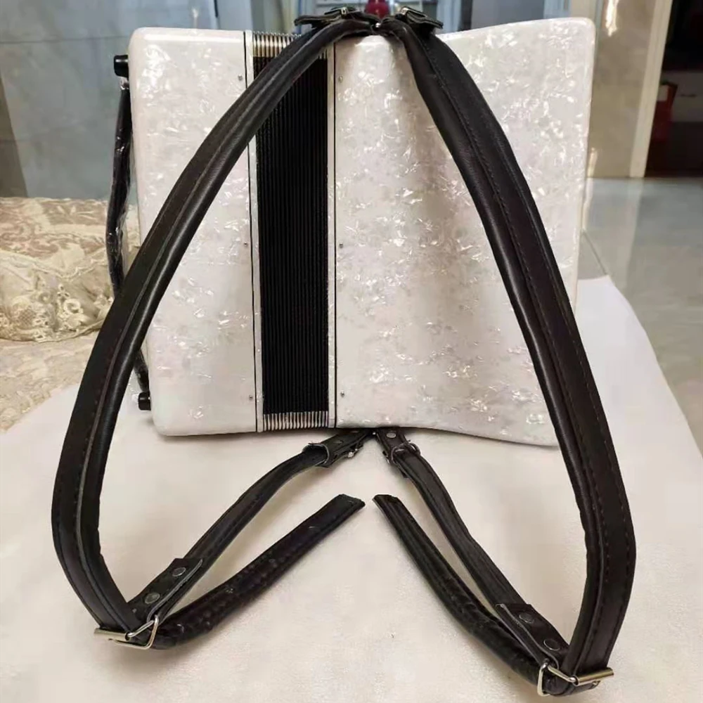 Slide image 3062956ab06c4369a031650aa185d05a