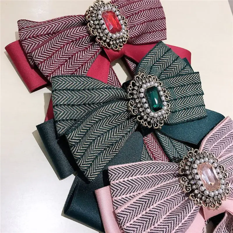 

Women Retro Colorful Striped Bow Tie Imitation Crystal Jewelry Collar Brooch Pin