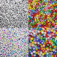 100 шт./лот DIY свободные бусины, новинка, Лидер продаж, плоские/квадратные акриловые русские буквы, для ожерелья и браслетов