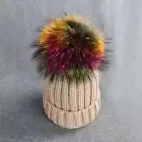Зимняя кепка для мальчиков, девочек Gorro, защищающая малыша от солнца и Лана шерсти Цвет меховым помпоном, головные уборы, вязаная шапка, детская зимняя теплая шапка Для женщин Головные уборы Skullies - Цвет: dark khaki