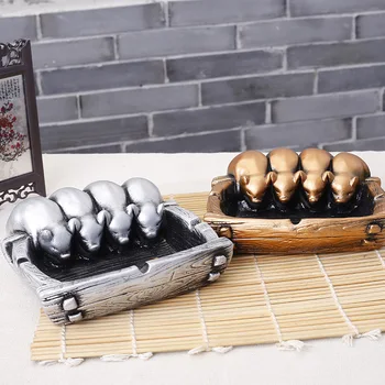 

Resin Decoration Chinese Pig Portable Ashtray Creative Living Room Desktop Decoration Gifts To Send Boyfriend ashtray mold