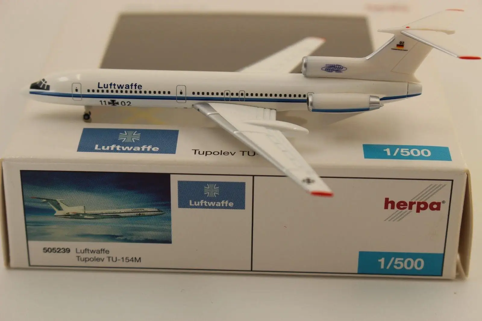 Герпа немецкий Люфтваффе Туполев TU-154M 1/500 литье под давлением модель самолета