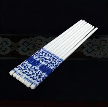 

5 Pairs Blue and White Porcelain Chopsticks Ceramic Long Chopsticks Chinese Tableware for Home Restaurant (Random Pattern)