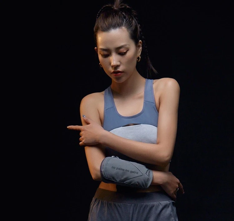 Reflective Waterproof Sport Arm Bag Gym Fitness Running Bag Armband Pouch Mobile Phone Holder Outdoor Sport Arm Wrist Pouch Bag Reflective Waterproof Sport Arm Bag Gym Fitness Running Bag Armband Pouch Mobile Phone Holder Outdoor Sport Arm Wrist Pouch Bag