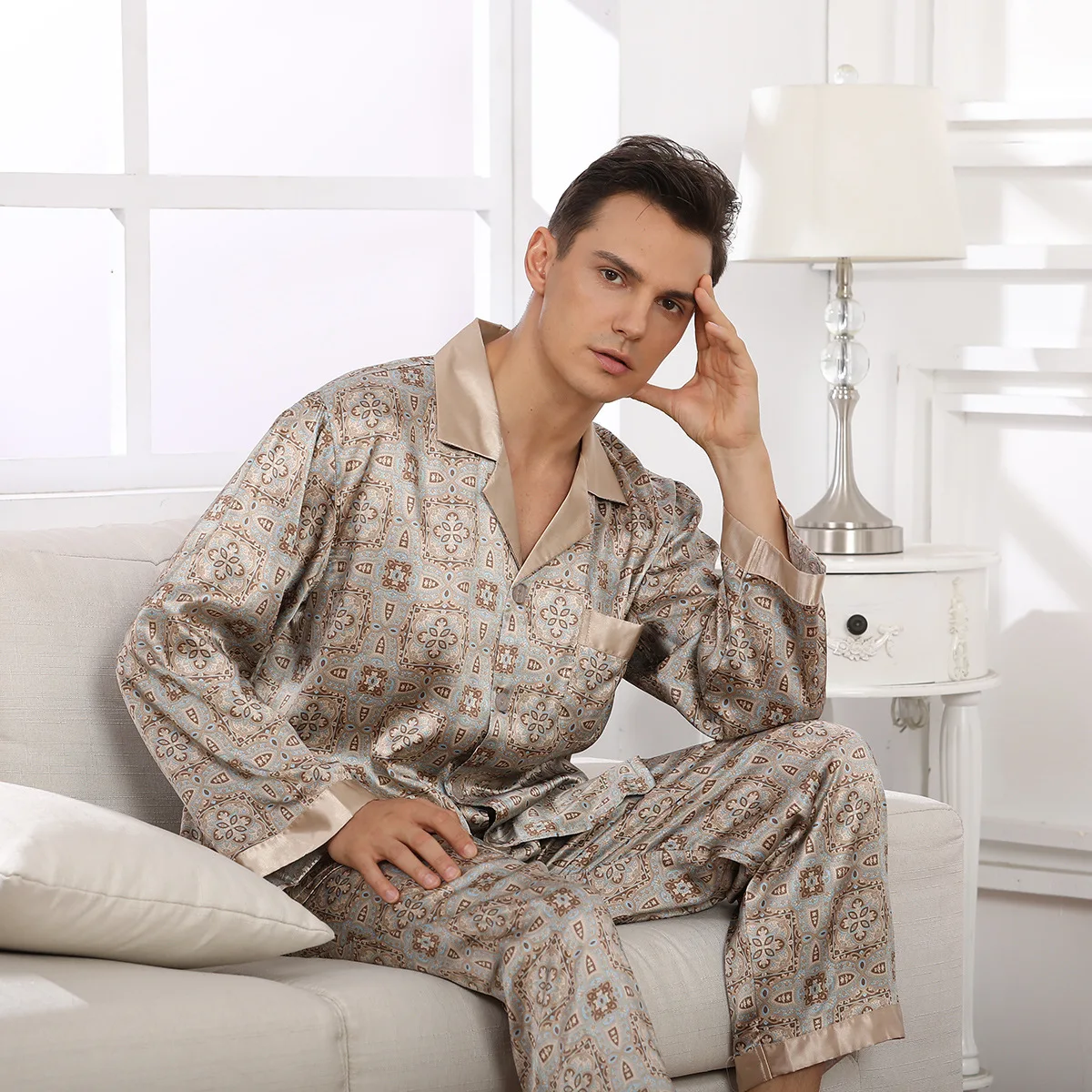 

2021 Men's Printed Silk Sleepwear Homenwear Male Modern Style Rayon Pajama Sets Soft Comfortable Satin Nightwear Clothes