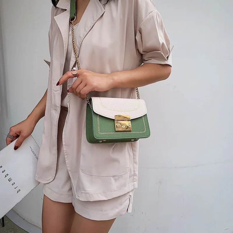

2019 new style, fashion, simple and simple, simple, small-chain, mini-chain, small-chain, small-side, single-shoulder bag.