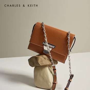 

CHARLES＆KEITH New Arrival for Autumn 2020 CK2-80270627Women's Shoulder Bag Decorative Metal Buckle Flip-open