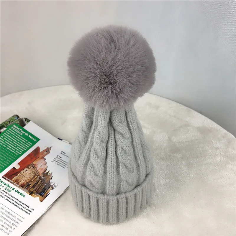 Светло-серый Skullies& Beanies модная осенняя и зимняя шерстяная шапка женская Корейская версия диких студенческих меховых шариков утолщенные шапки - Цвет: Светло-серый