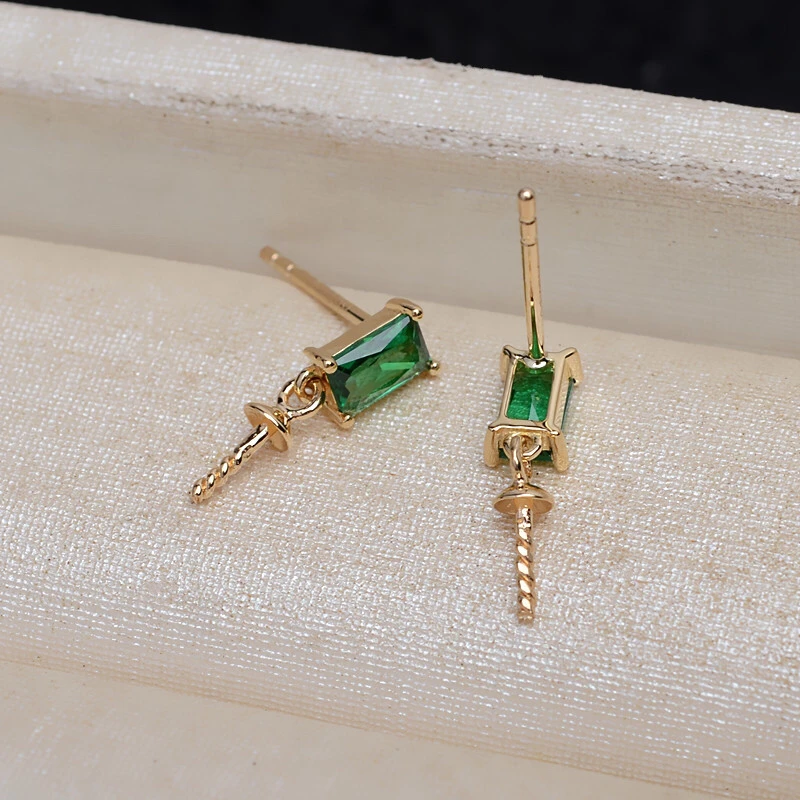 Рисунок 3 - Оригинальные золотые серьги в форме сердца AU 750 18K