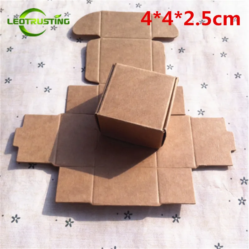 

Leotrusting 50pcs 4*4*2.5cm Brown Fold Kraft Paper Box Natural Kraft Paper Gift Packaging Box Handmade Candy Paper Cardboard Box