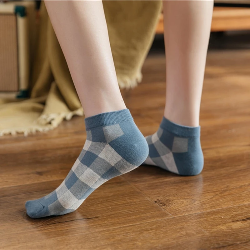 

XPAY Women Simple And Elegant Square Design Combed Cotton Ankle Socks