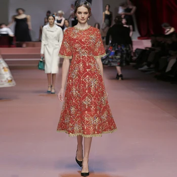 

Crew neck short sleeve hollow out gold thread embroidery waist down swing Chiffon print mid length dress new summer 2020