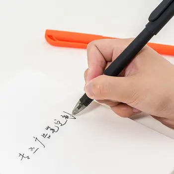 

4pcs 0.5mm Black Rod Color Gel Pen Simple Business Gifts Sign Pen Pen Office Writing Reward Test School Student S0Q8