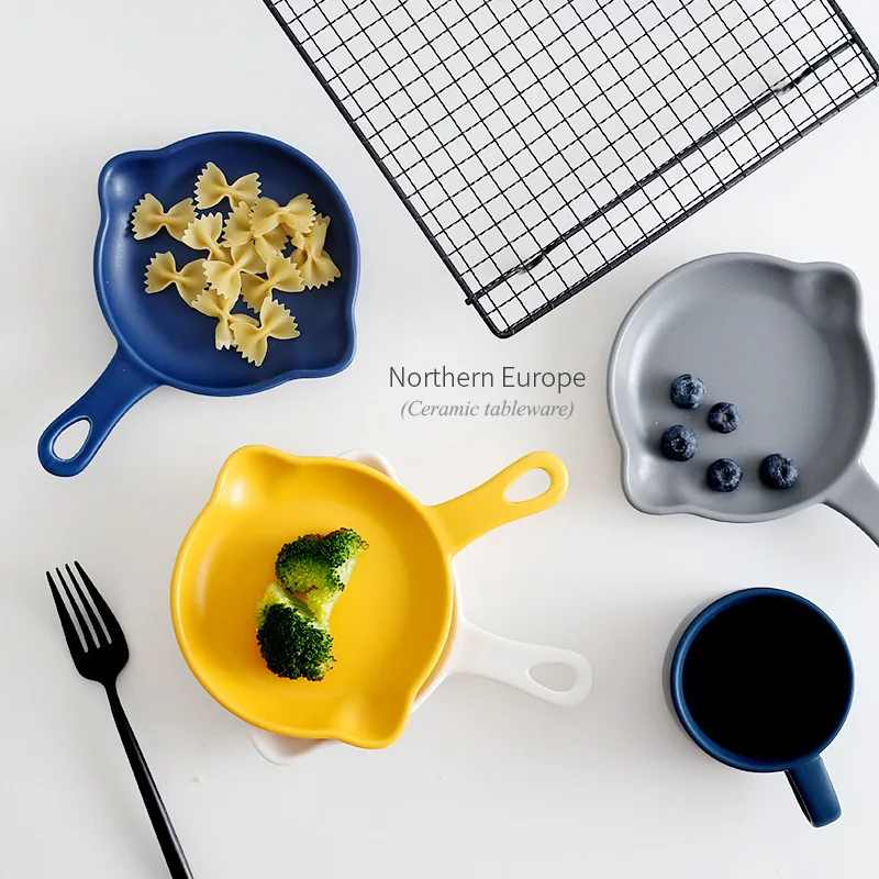 

Ceramic Baking Tray Thickened Baking Cheese Risotto Dish Creative Belt Serving Plate Pasta Dish Steak Plate White Blue Black