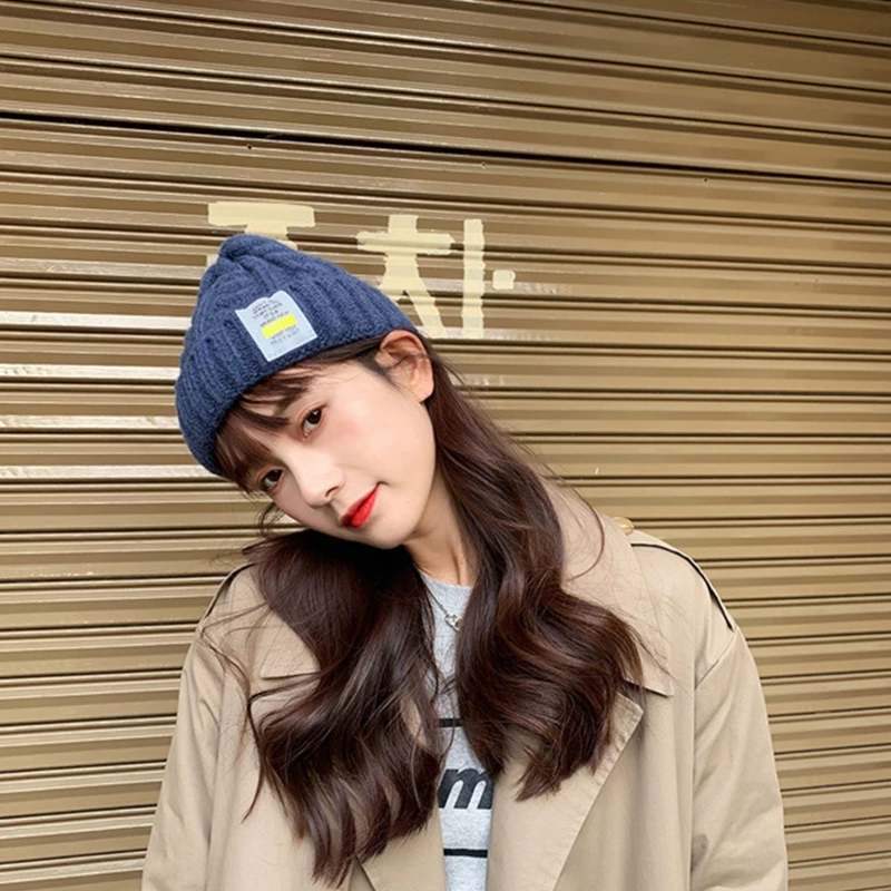 

Hot Women Men Winter Braided Cable Knit Beanie Cap Solid Color Letters Label Patch Windproof Cuffed Skull Hat Thicken Ear Warmer