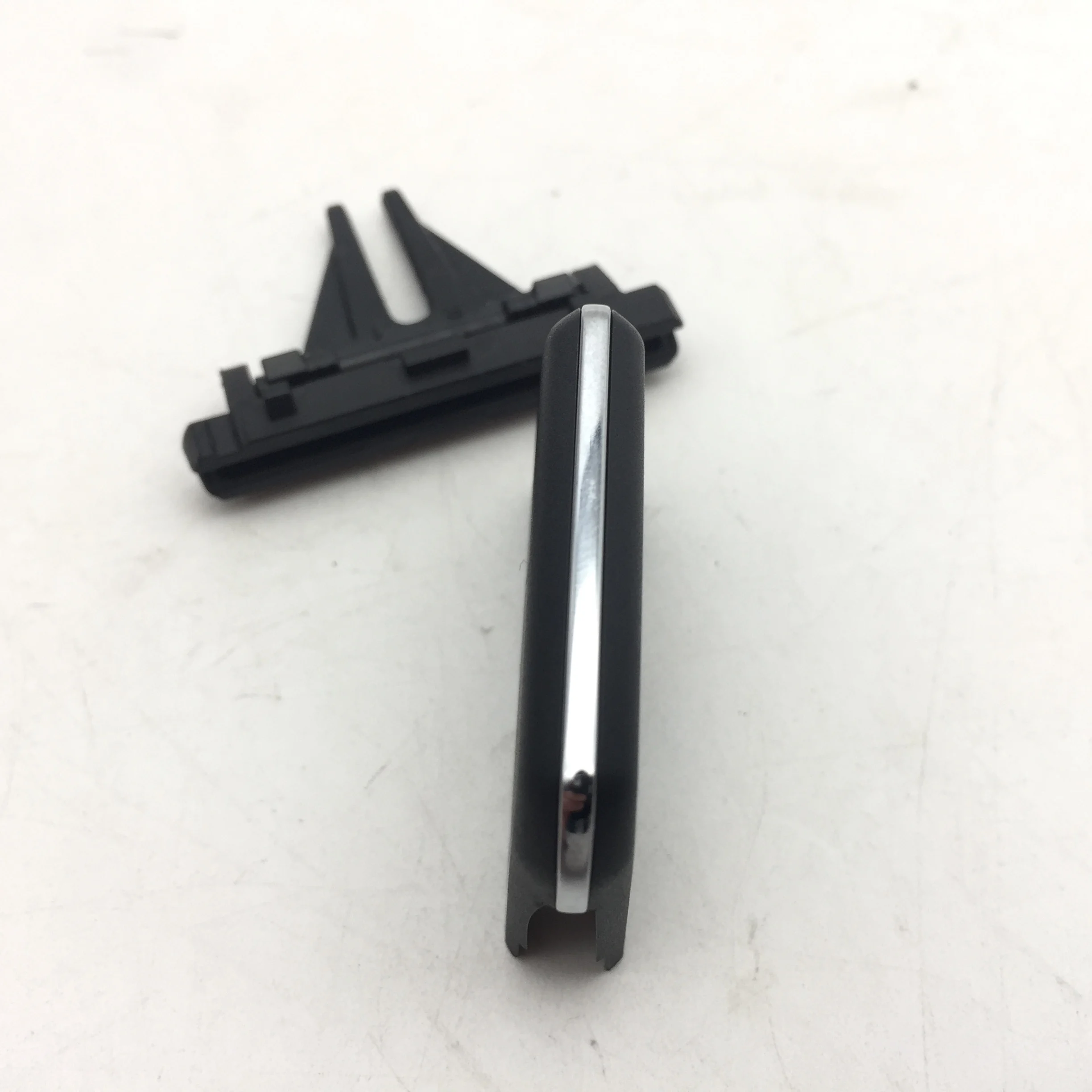 Air Conditioning Outlet Plectrum Dashboard Rear Air Conditioner AC Vent Outlet Pick for VW Tiguan 2 MK2