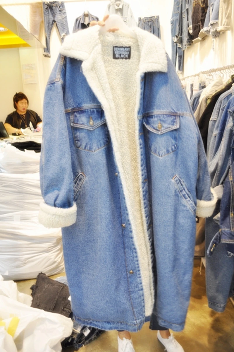 baby blue Новая зимняя Толстая овечья шерсть Базовая джинсовая куртка женское вельветовое Свободное пальто размера плюс хлопок теплый бархат джинсы Длинная Верхняя одежда Sz56 - Цвет: baby blue
