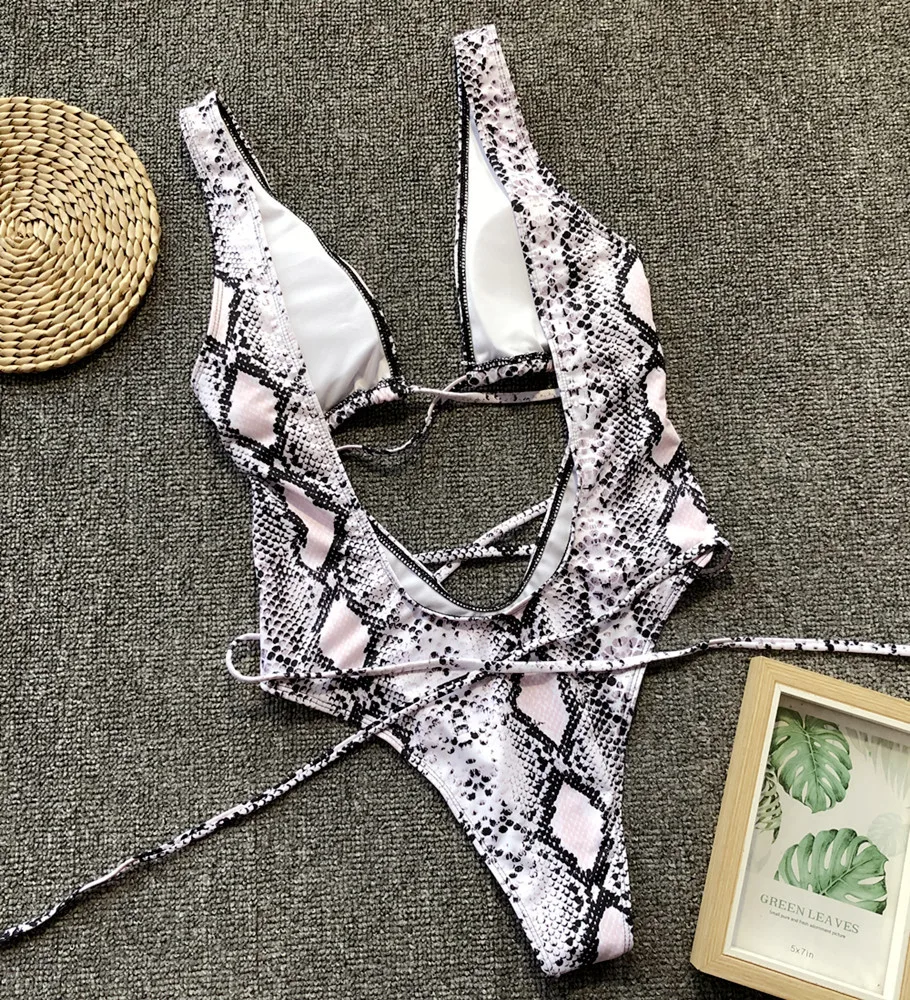 14754368028_74876636