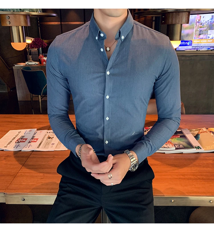 Мужская рубашка в британском стиле; сезон осень-зима; Camisa Slim Fit Hombre; однотонные простые мужские рубашки с длинными рукавами; Высококачественная официальная одежда для мужчин; s
