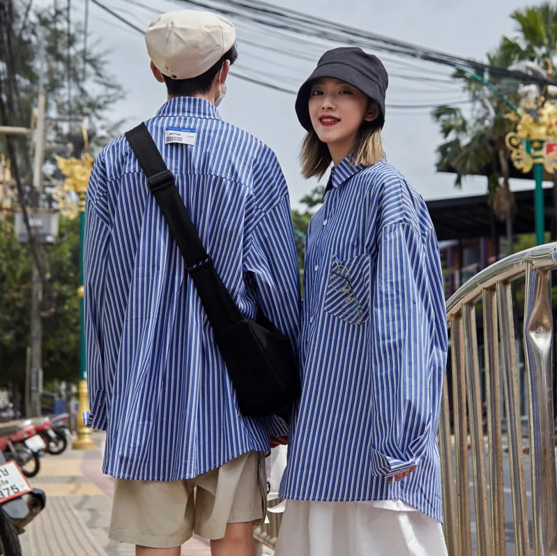 

2020 Spring And Autumn New Youth Popular Vertical Stripes Loose Single-breasted Long-sleeved Shirt Fashion Casual Wild Couples